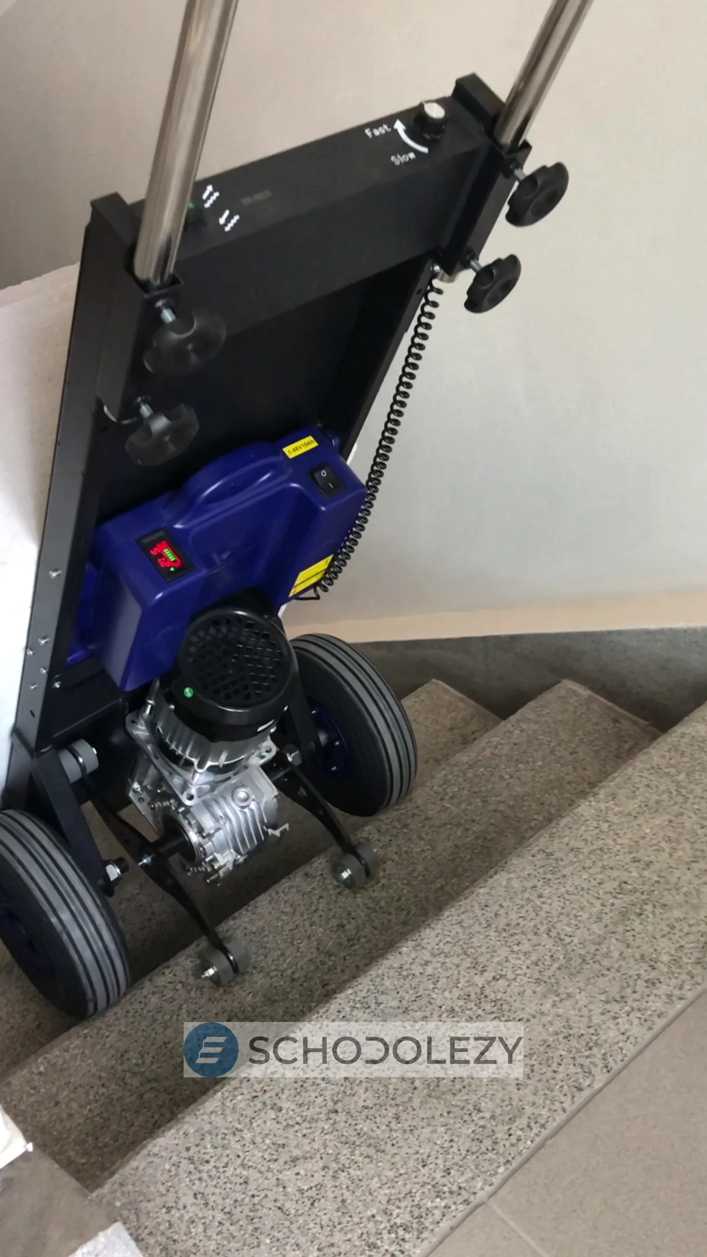 Elektrická rudla ZW4250 - vynáška stavebného materiálu