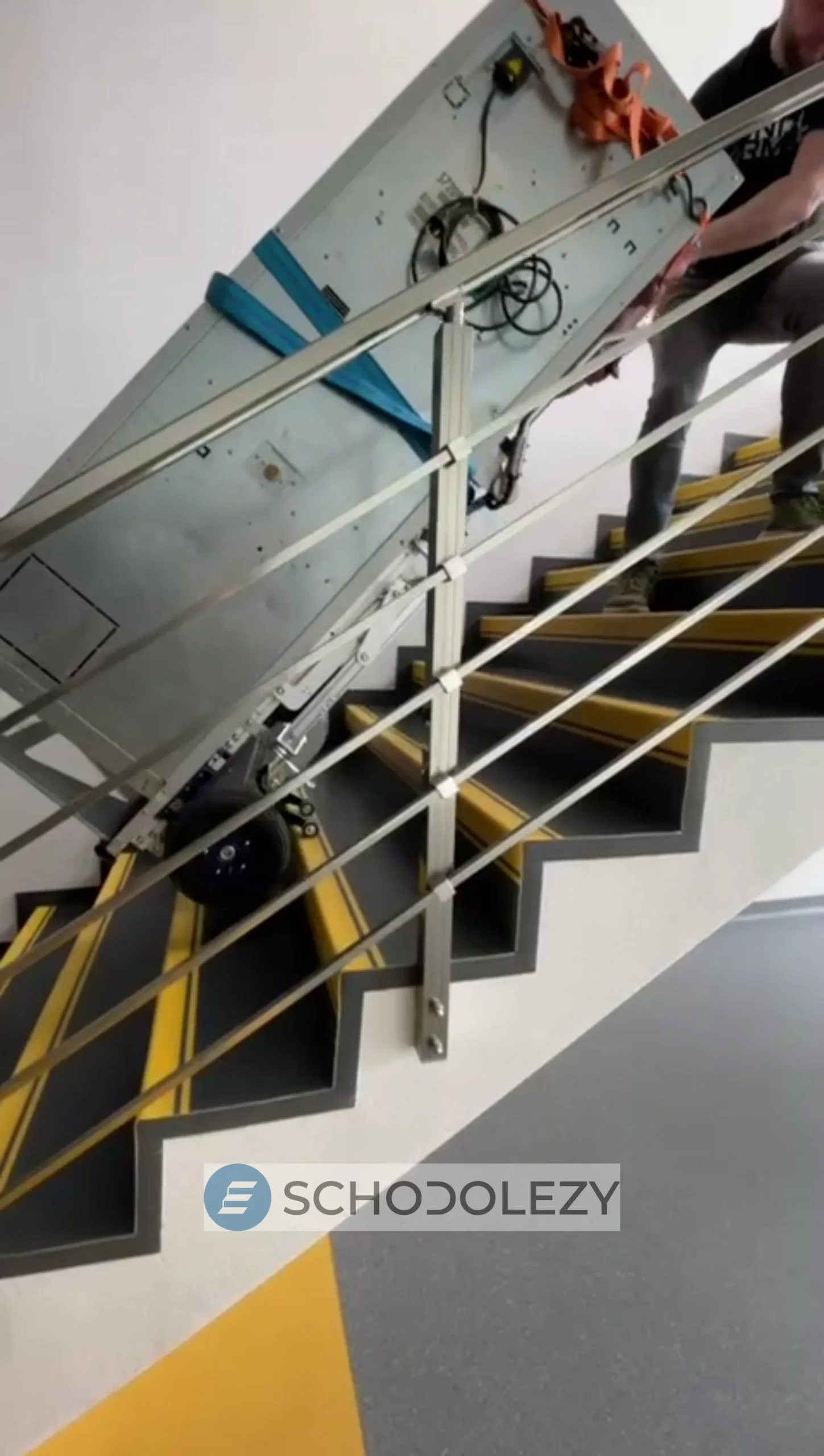 Elektrická rudla ZW7170 Dolly - vynesenie kávomatu